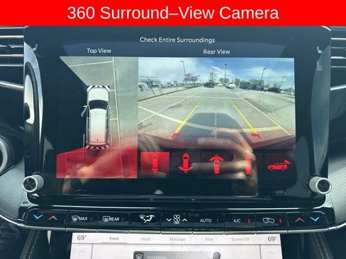 Used 2024 Jeep Grand Wagoneer Series III w/ Rear Seat Video Group 1 AWD/4WD image 15
