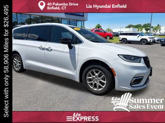 Used 2025 Chrysler Pacifica Select FWD 360° Tour