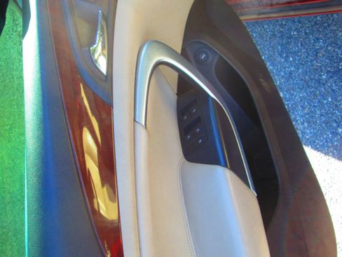 Used 2016 Buick Regal AWD image 7