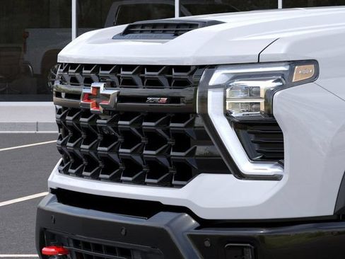 Used 2026 Chevrolet Silverado 2500 ZR2 w/ LPO, Dark Essentials Package AWD/4WD image 14