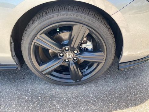 Used 2024 Honda Accord Sport image 2