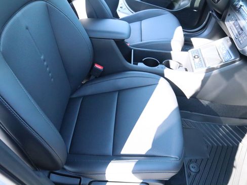 New 2026 Hyundai Kona Limited FWD image 18