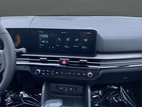 New 2026 Kia Sportage EX image 9