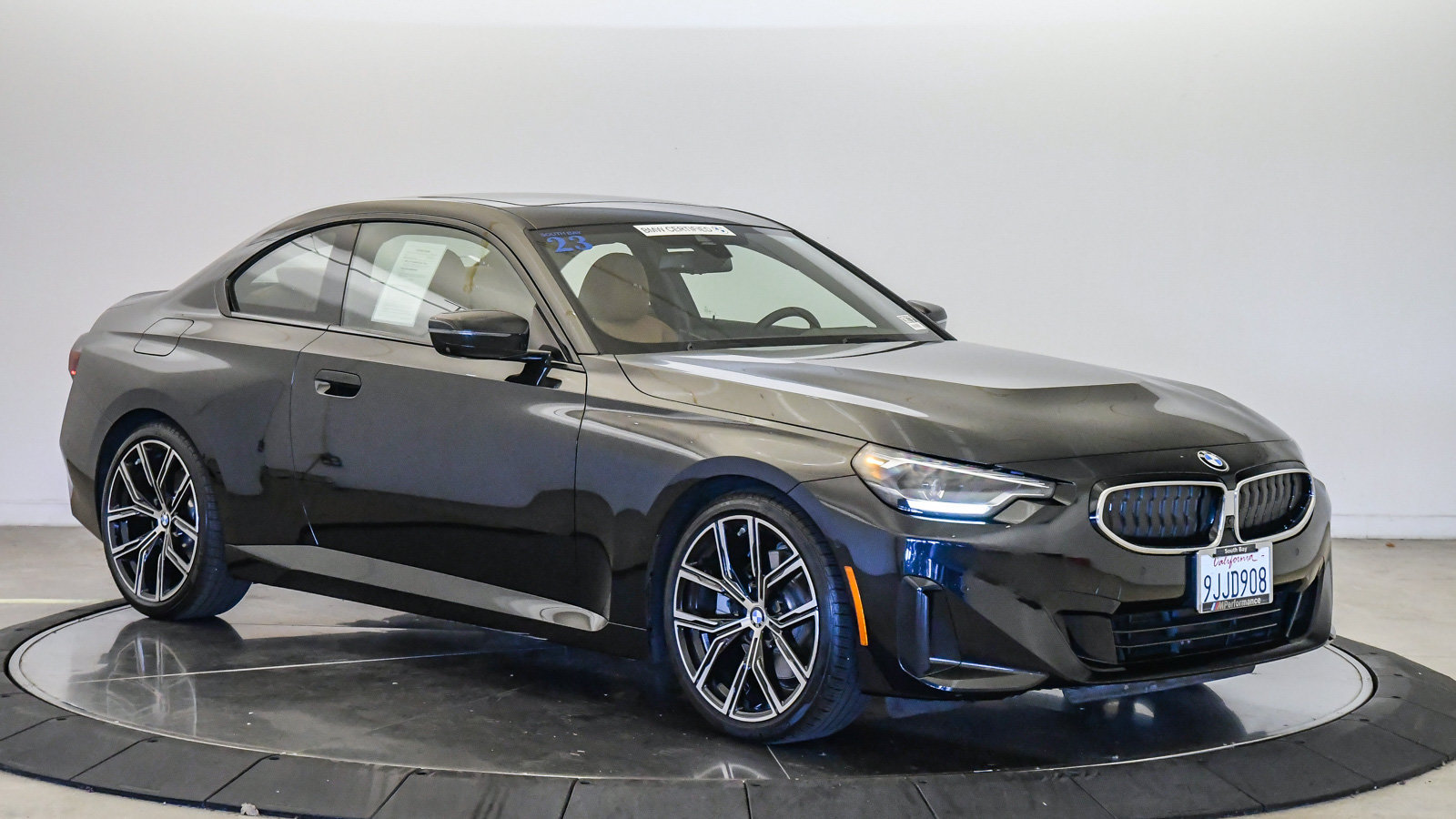 Certified 2023 BMW 230i Coupe w/ Convenience Package RWD image 6
