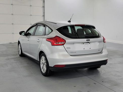 Used 2016 Ford Focus SE FWD image 6
