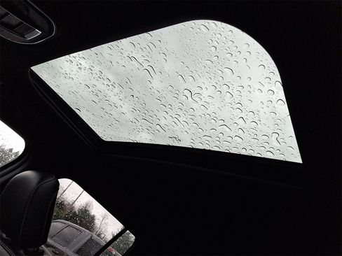 New 2025 Jeep Grand Cherokee Altitude image 7