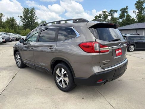 Used 2021 Subaru Ascent Premium w/ Convenience Package AWD/4WD image 6