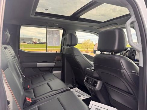 Used 2025 Ford F350 Lariat w/ Lariat Ultimate Package AWD/4WD image 27