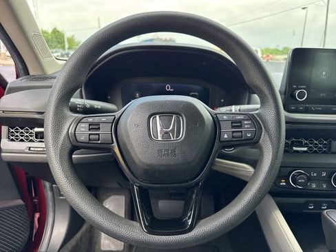 Used 2025 Honda Accord SE image 21