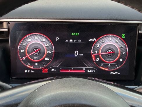 Used 2023 Hyundai Tucson Limited w/ Cargo Package AWD/4WD image 30