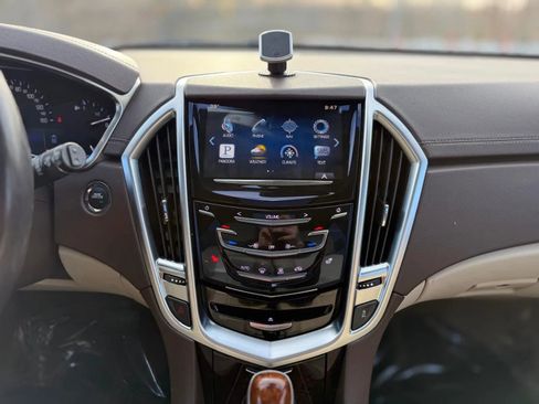 Used 2016 Cadillac SRX Luxury w/ Driver Awareness Package image 16