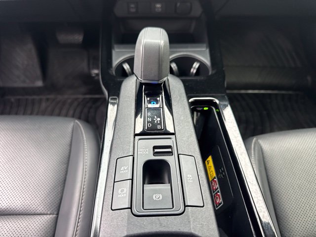 Used 2023 Toyota Prius XLE FWD image 20