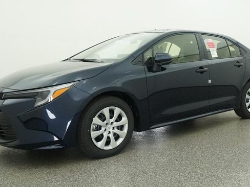 New 2026 Toyota Corolla LE FWD image 17