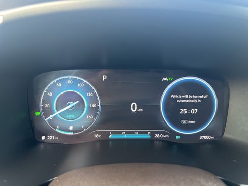 Used 2023 Hyundai Santa Fe Limited image 25