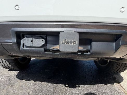 Used 2018 Jeep Grand Cherokee Limited AWD/4WD image 64