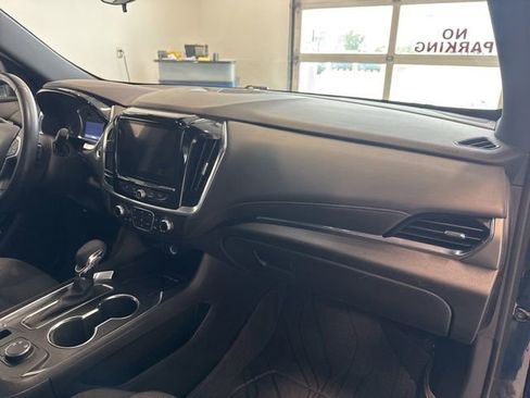 Used 2023 Chevrolet Traverse LT w/ LPO, Floor Liner Package AWD/4WD image 37