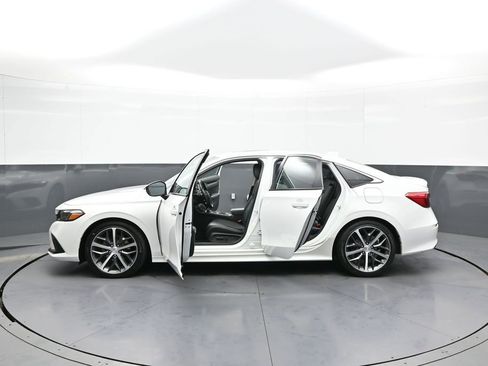 Used 2022 Honda Civic Touring image 43