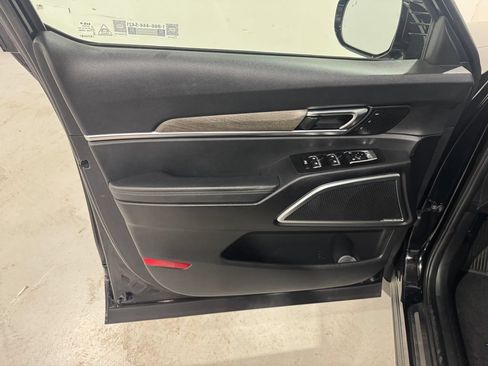 Used 2022 Kia Telluride SX AWD/4WD image 16