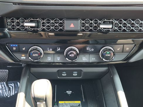 Certified 2023 Honda Accord Touring image 22