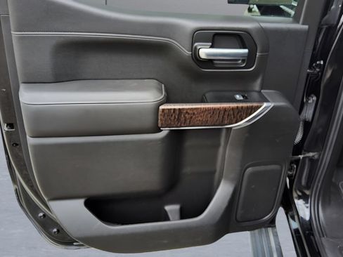 Used 2019 GMC Sierra 1500 Denali w/ Denali Ultimate Package AWD/4WD image 33