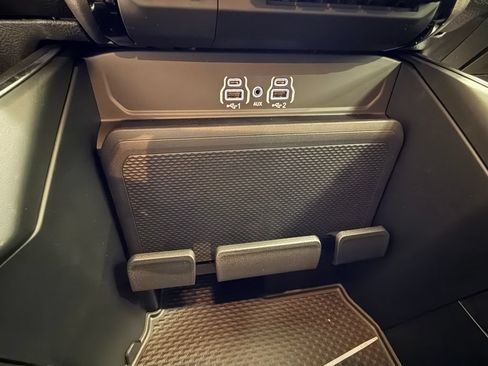 New 2026 RAM 2500 Big Horn AWD/4WD image 29
