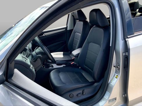 Used 2014 Volkswagen Passat 1.8T S FWD image 7