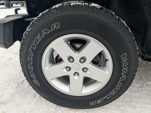 Used 2014 Jeep Wrangler Unlimited Sport w/ Quick Order Package 24S image 17