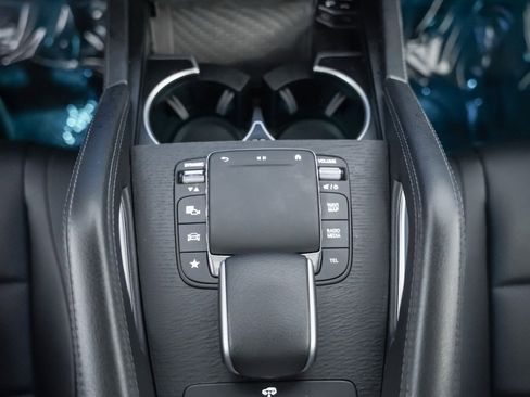 Used 2023 Mercedes-Benz GLS 450 4MATIC image 19