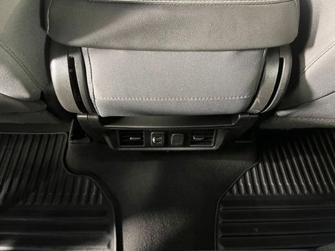 Used 2019 Chevrolet Silverado 1500 LT w/ All-Star Edition AWD/4WD image 36