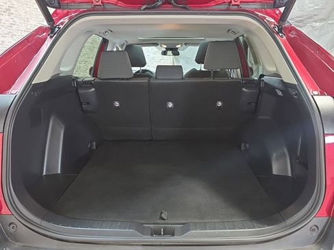 Used 2021 Toyota RAV4 XLE w/ Convenience Package image 12