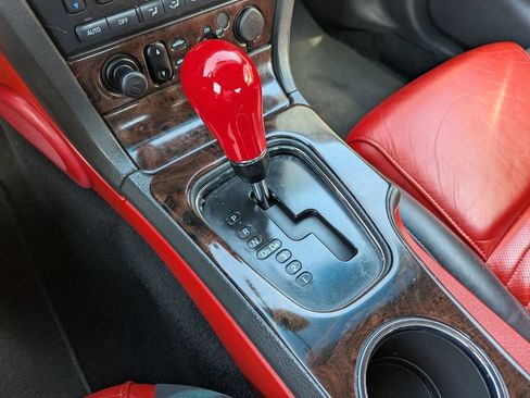 Used 2002 Ford Thunderbird RWD image 33