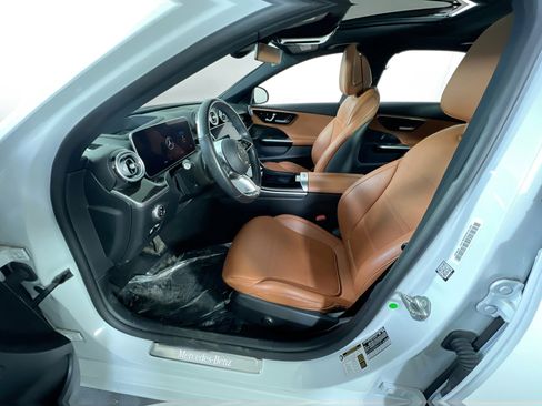 Used 2022 Mercedes-Benz C 300 4MATIC Sedan image 21
