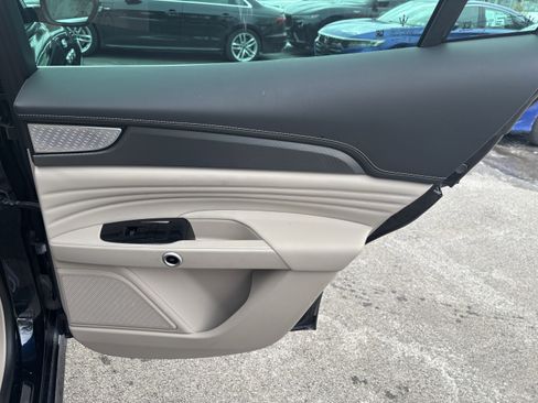 Used 2023 Maserati Grecale GT image 32