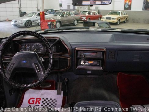 Used 1989 Ford Bronco AWD/4WD image 18
