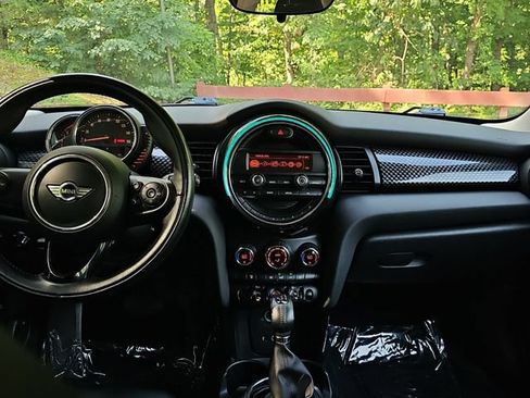 Used 2016 MINI Cooper S FWD image 17