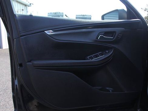 Used 2020 Chevrolet Impala LT FWD image 15