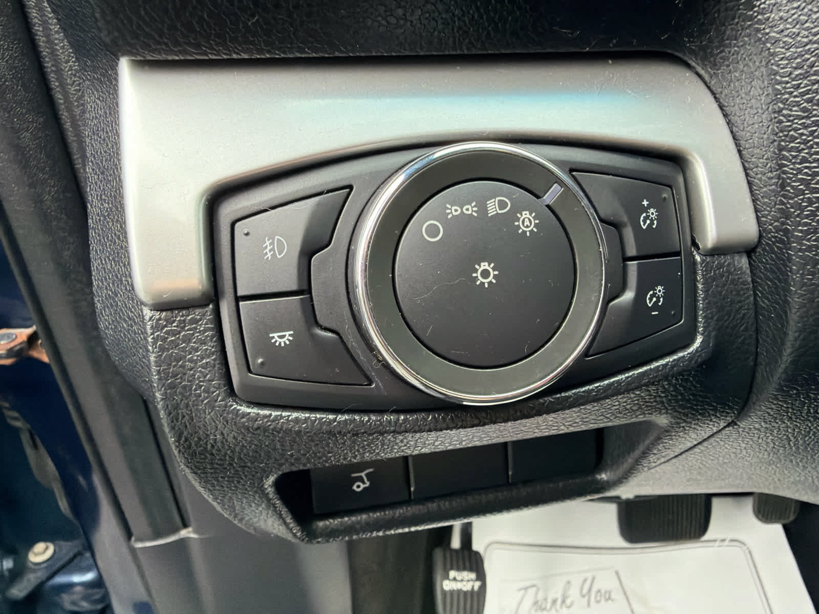 Used 2016 Ford Explorer XLT w/ Equipment Group 202A AWD/4WD image 18