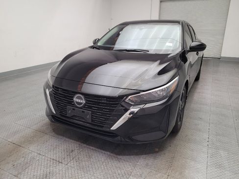 Used 2025 Nissan Sentra SV FWD image 15