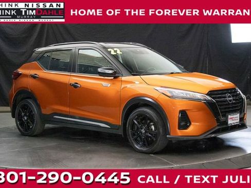 Used 2022 Nissan Kicks SR image 1