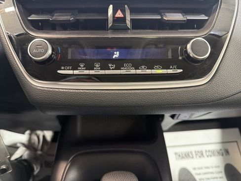 Used 2023 Toyota Corolla LE image 30