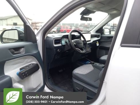 New 2026 Ford Maverick XLT w/ XLT Luxury Package image 9