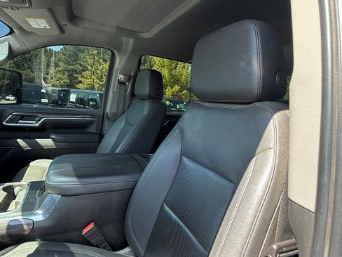 Used 2024 Chevrolet Silverado 2500 LTZ w/ LTZ Plus Package AWD/4WD image 17