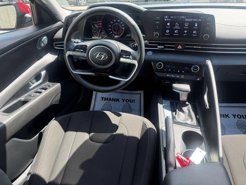 Certified 2023 Hyundai Elantra SEL FWD image 21