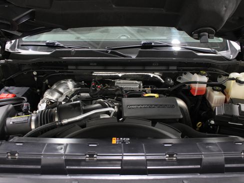 Used 2022 Chevrolet Silverado 2500 LTZ w/ LTZ Plus Package AWD/4WD image 39