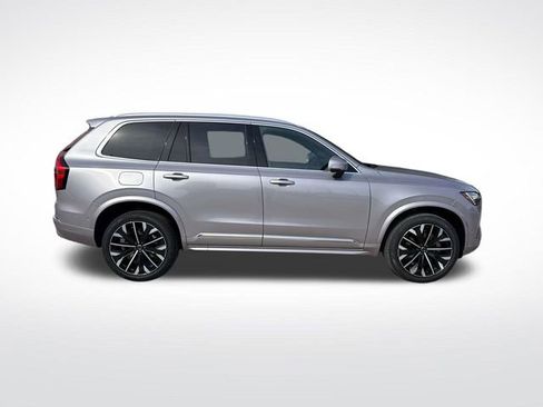New 2026 Volvo XC90 B6 Ultra image 9