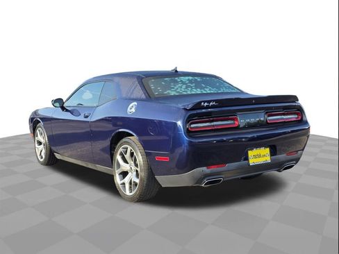 Used 2015 Dodge Challenger SXT Plus w/ Premium Sound Group image 6