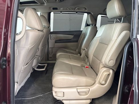 Used 2011 Honda Odyssey Touring image 10
