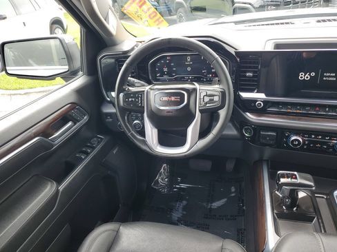 Used 2024 GMC Sierra 1500 SLT w/ SLT Premium Plus Package AWD/4WD image 14