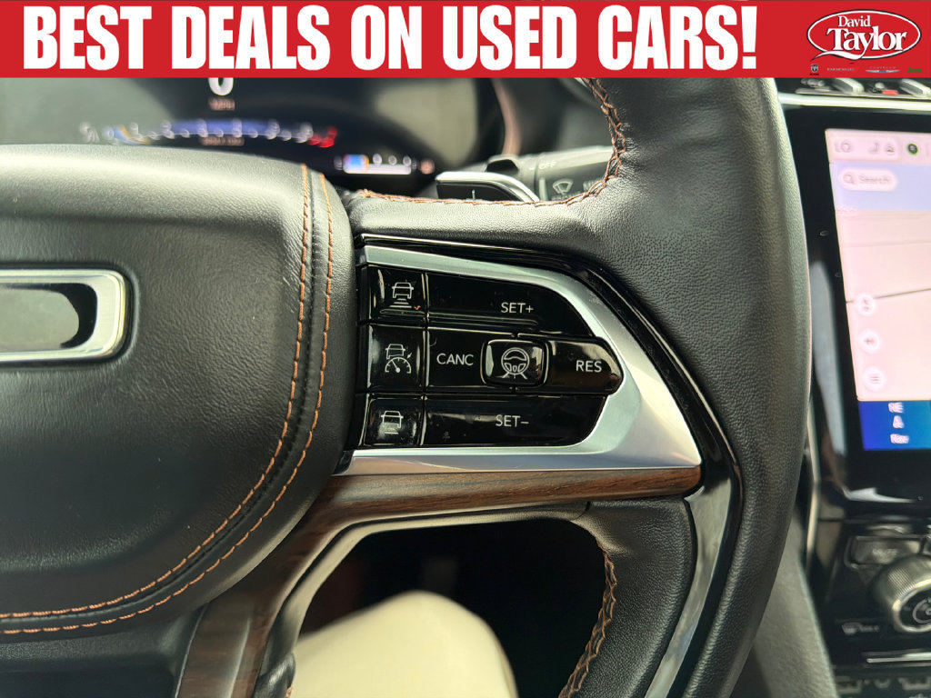 Used 2024 Jeep Grand Cherokee L Summit w/ Advanced Protech Group IV AWD/4WD image 17