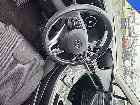 Certified 2022 Hyundai Santa Fe SEL w/ Convenience Package image 9